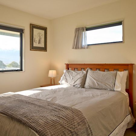 Location With Ocean And Mountain Views Villa Kaikoura Ngoại thất bức ảnh